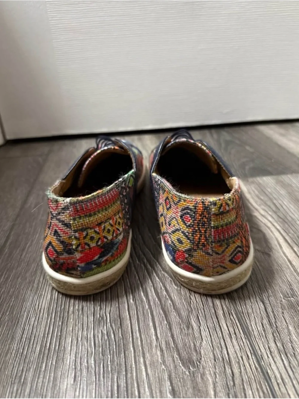 Aerosoles Multicolor Slip-On Sneakers Women’s Size 7.5M